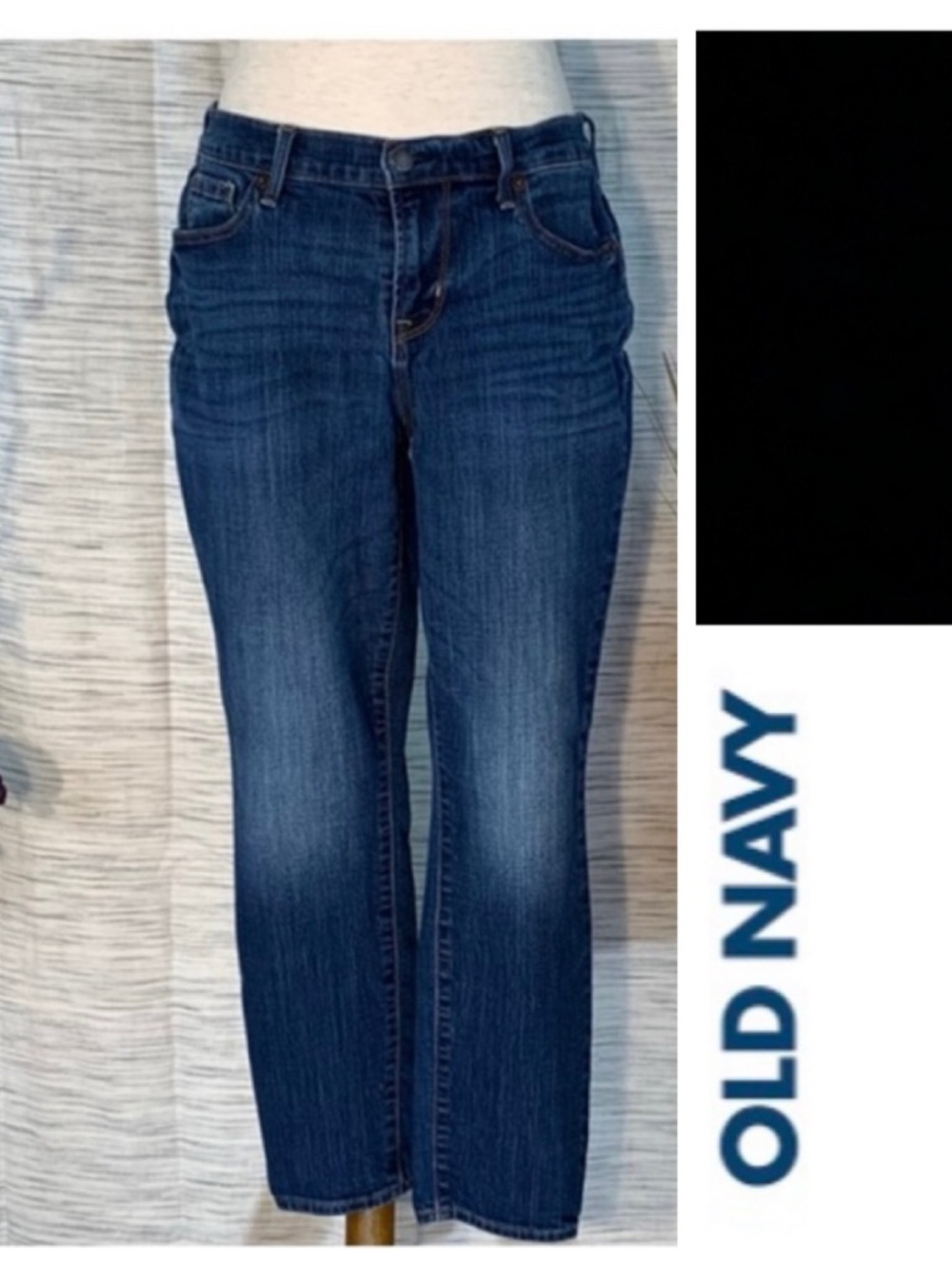 Old Navy Curvy mid-rise dark blue denim jeans.